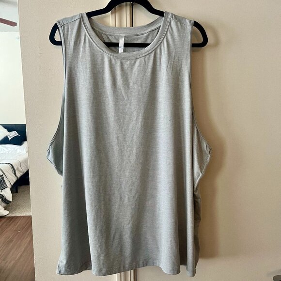 Fabletics Grey Open Back Tank - Picture 1 of 4